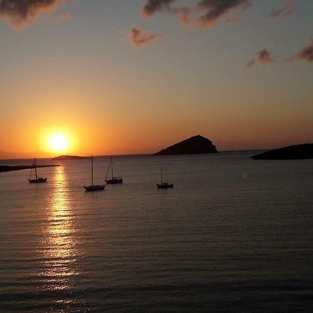 Kalos Gialos Sunrise Apartment Порто-Рафті Екстер'єр фото